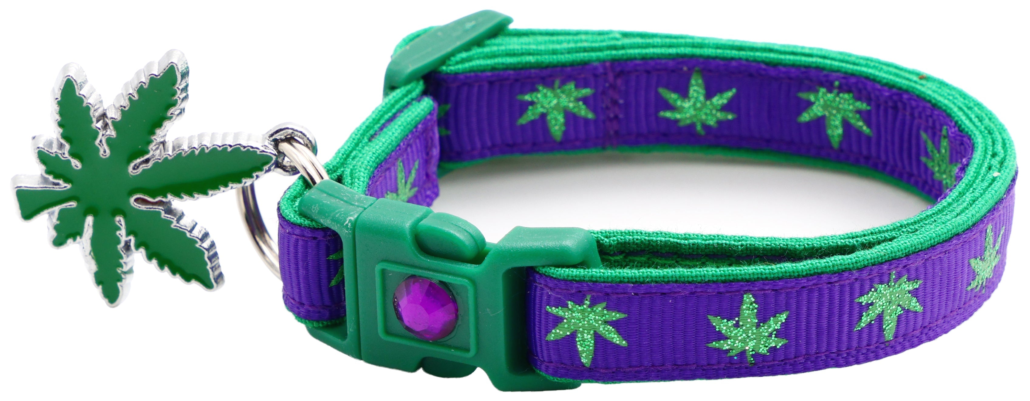 Marijuana Leaves Breakaway Cat Collar