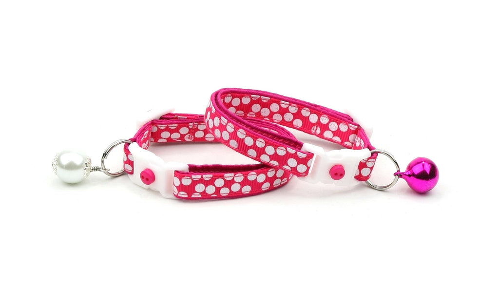 White Dots on Bright Pink Cat Collar