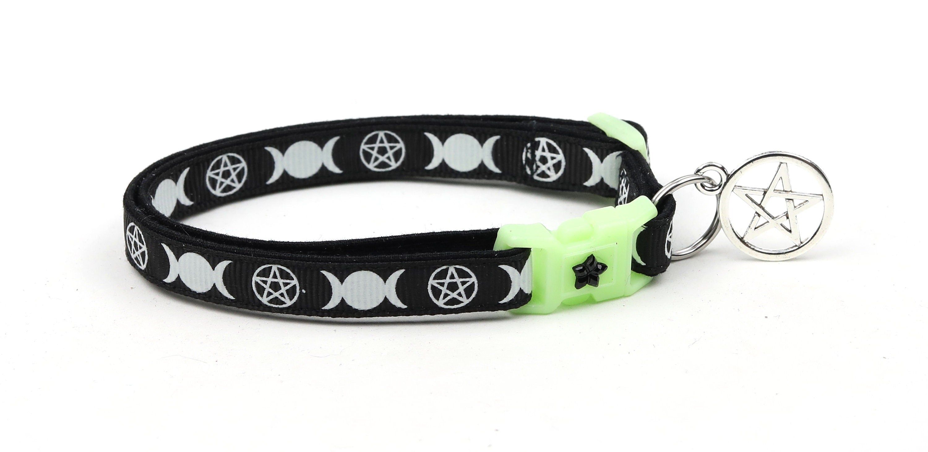 Witch's Familiar on Black Cat Collar