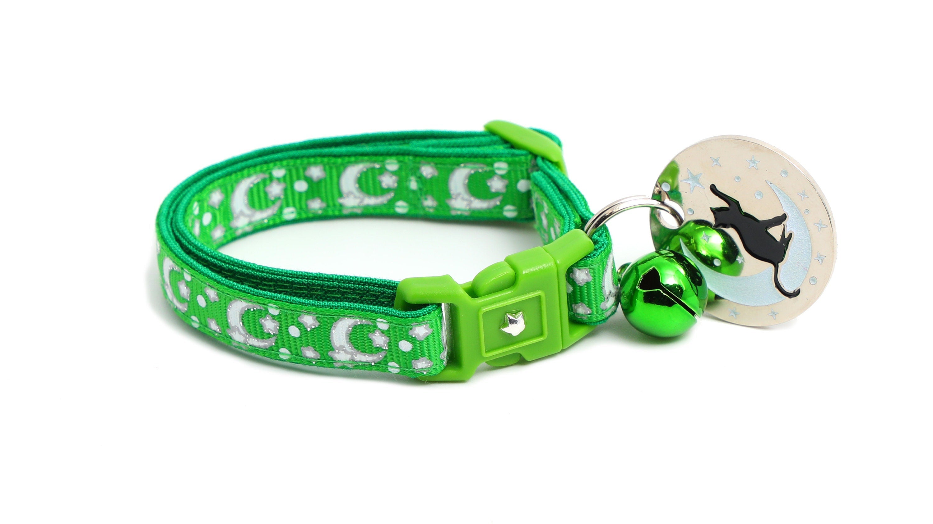 Silver Moons and Stars on Kelly Green Cat Collar