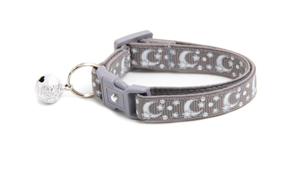 Silver Moons and Stars on Silver Cat Collar